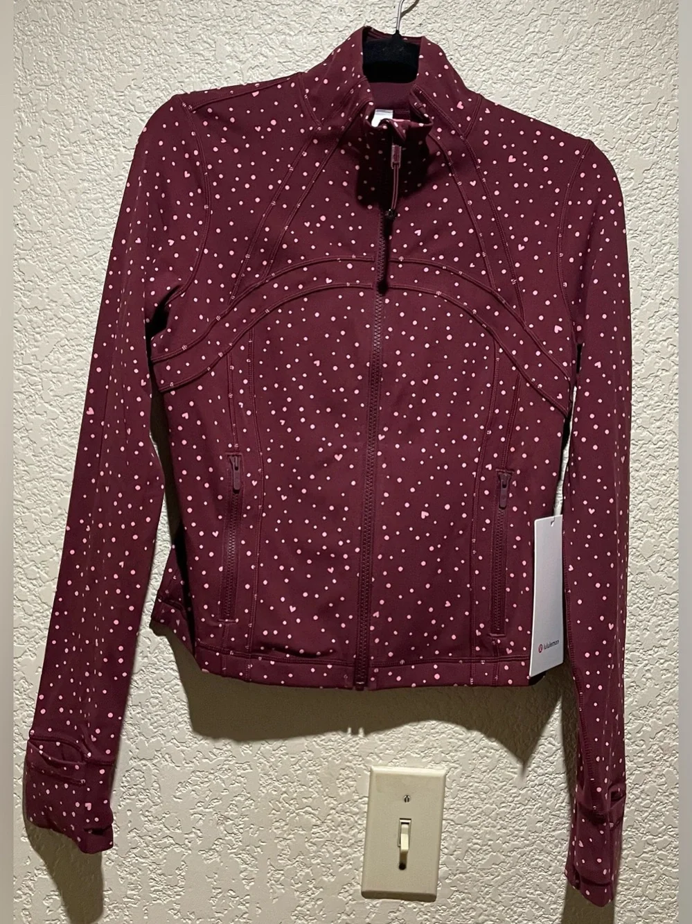Lululemon NWT Define Cropped Nulu Fill Zip Jacket Heart Scatter Dot Print Size 8